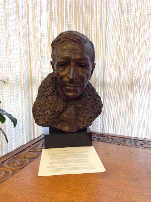 Bust of Teilhard de Chardin at Georgetown Library